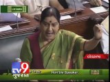 Tv9 Gujarat - 'Defence Minister should apologise to Loksabha' : Sushma Swaraj