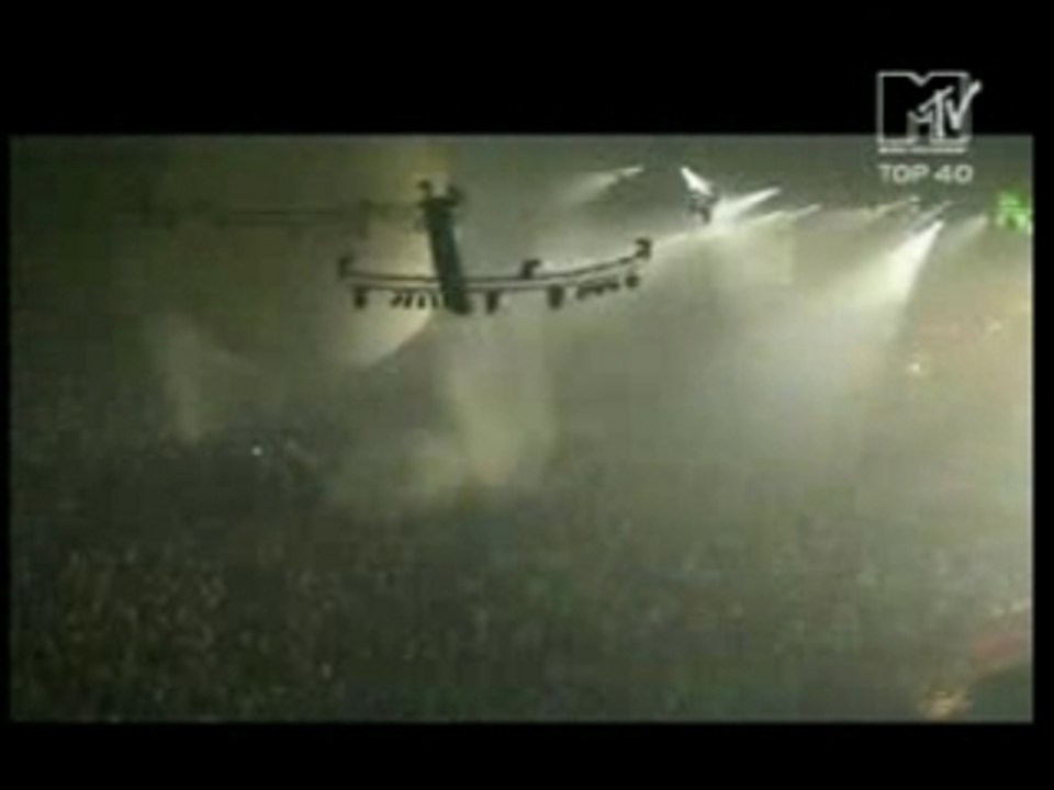 dj tiesto traffic (video)