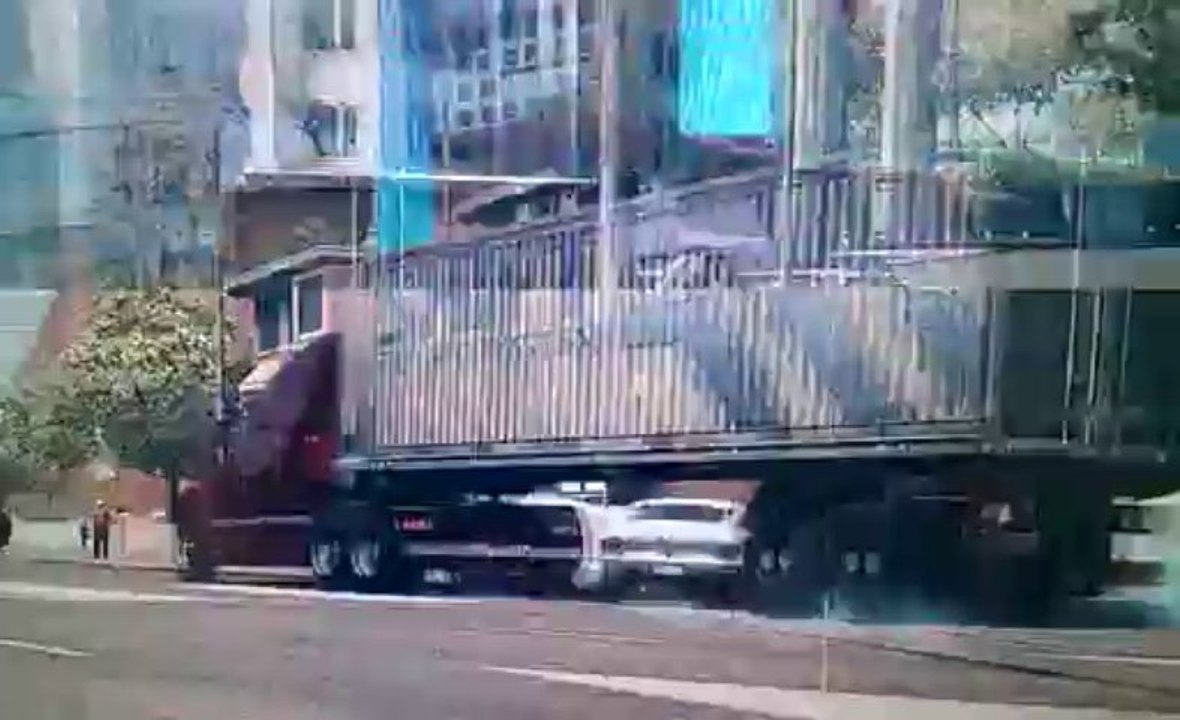 Driver San Fransisco : Sous le Camion