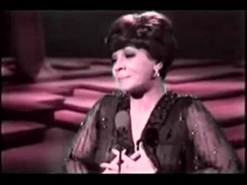 - TILL - Shirley Bassey -