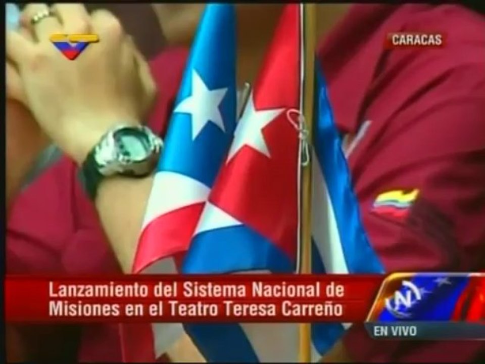 Maduro le mandará unas banderas de "regalito" a Ricky Martin