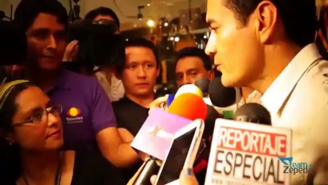 David Zepeda @davidzepeda1 en entrevistas durante su firma de autógrafos Plaza de las Estrellas