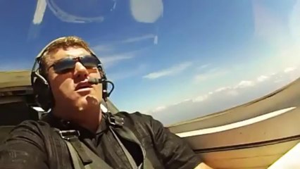 Воспари с WowWe! Билл Старки в самолете о WowWe!