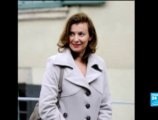 Valérie Trierweiler, «la Première journaliste de France», épinglée par la presse