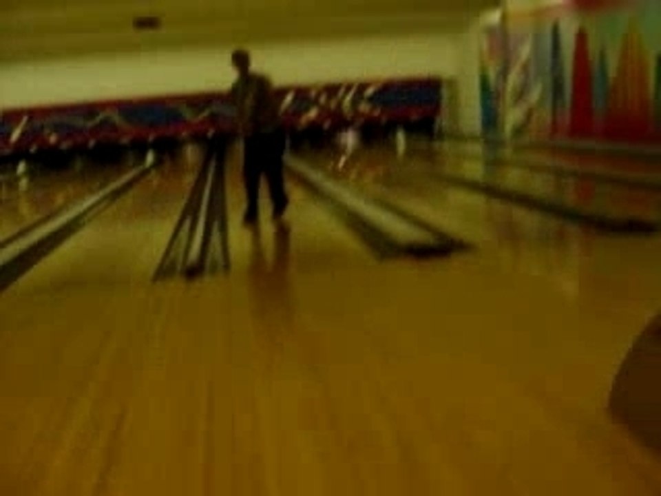 antoine au bowling