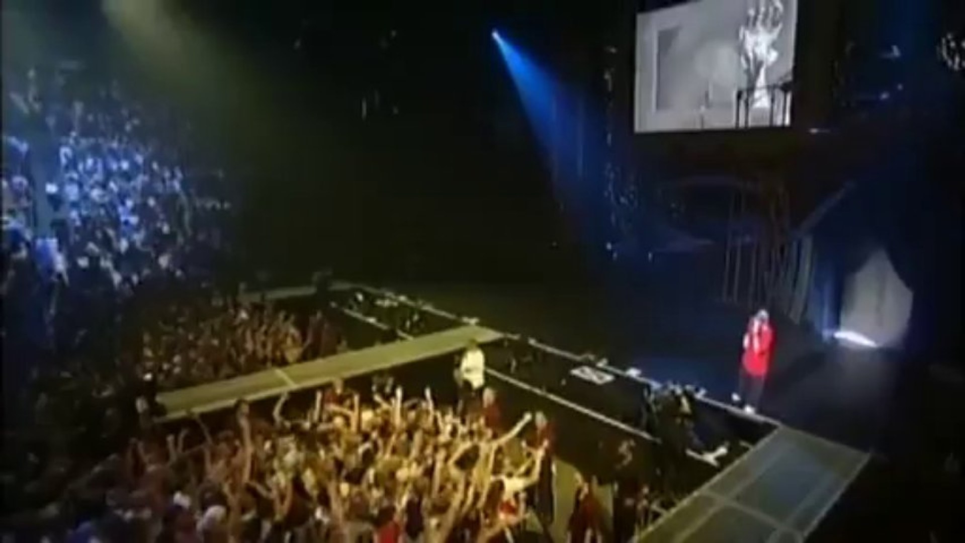 ⁣Eminem - Stan (Live)
