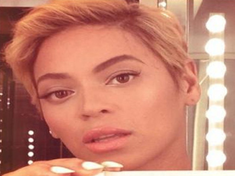 Beyonce Cuts Off Her Hair