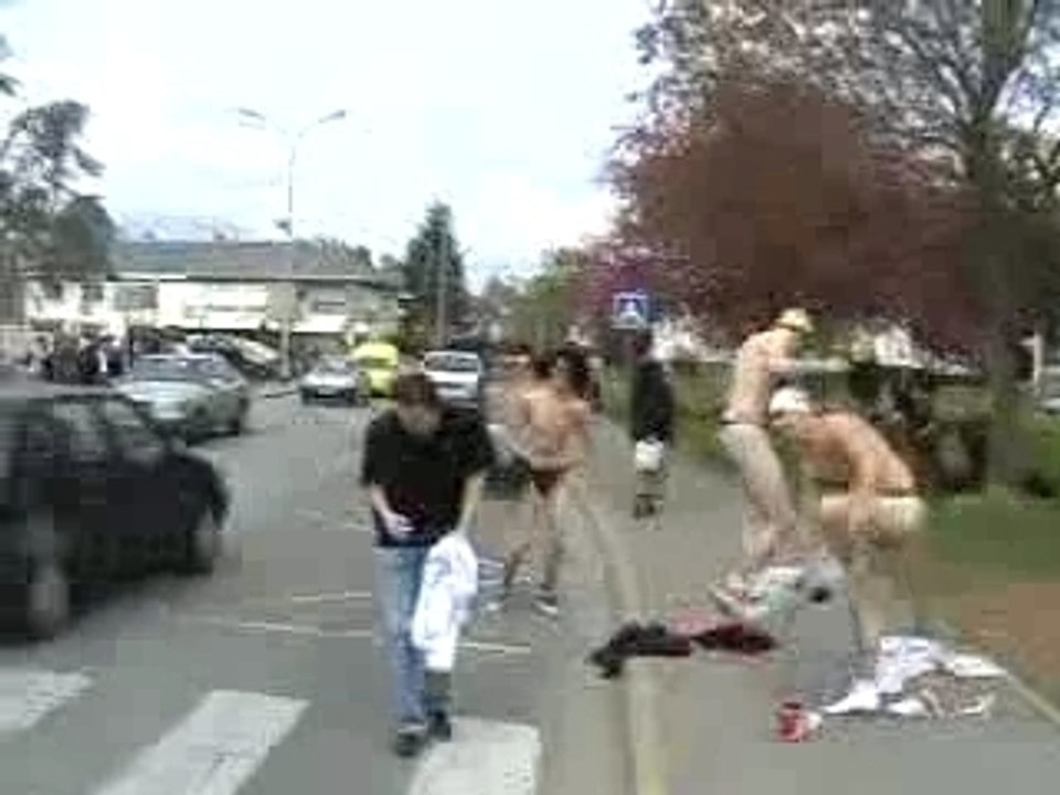 honte devan le lycée