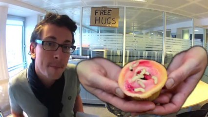 Francis Lalanne sait parler... aux courgettes.