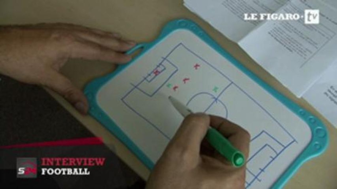 Bruno Derrien explique l'ajustement du hors-jeu