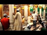 Devotees performing Iftar at Nizamuddin Dargah