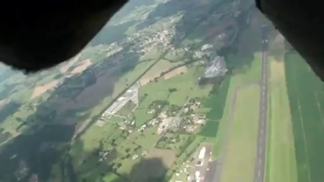 PARACHUTISME - CHAMPIONNATS DE FRANCE VICHY 2013 - VR4 « Bougnats Air Force Aurillac Saut2»- 9aout13