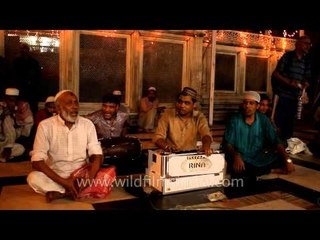 Devotional Music at Nizamuddin Dargah