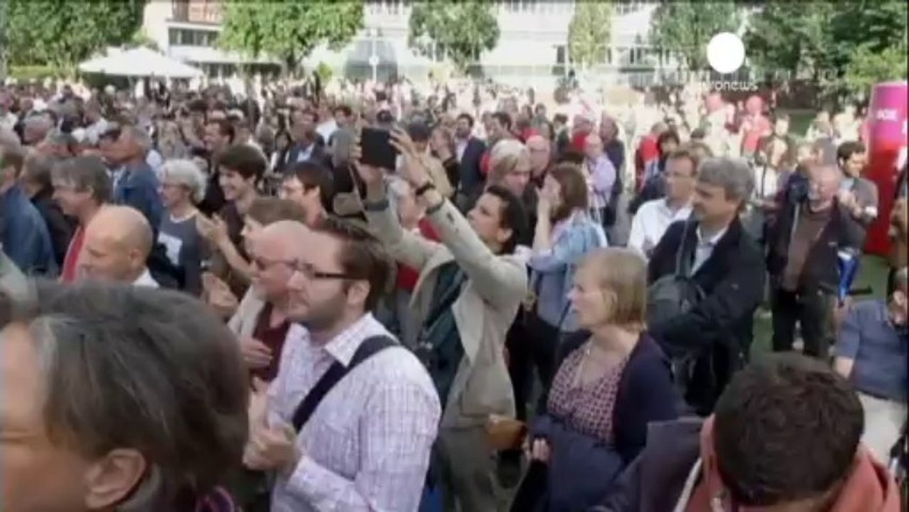Germany: Merkel challenger Steinbrueck accuses...