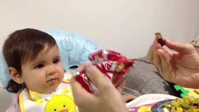Dad Tricks Daughter To Eat Vegetables With Kit Kat Bar