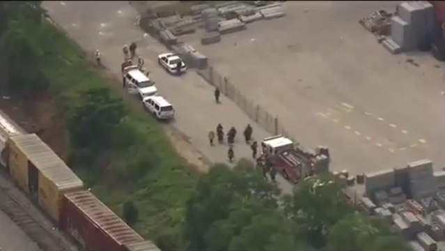 Etats-Unis: Un train de marchandises déraille et explose