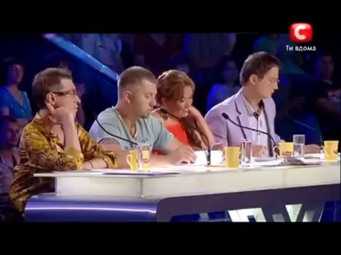 RihAnna Russian Roulette (Cover by Anna Khokhlova Sep 08 2012)