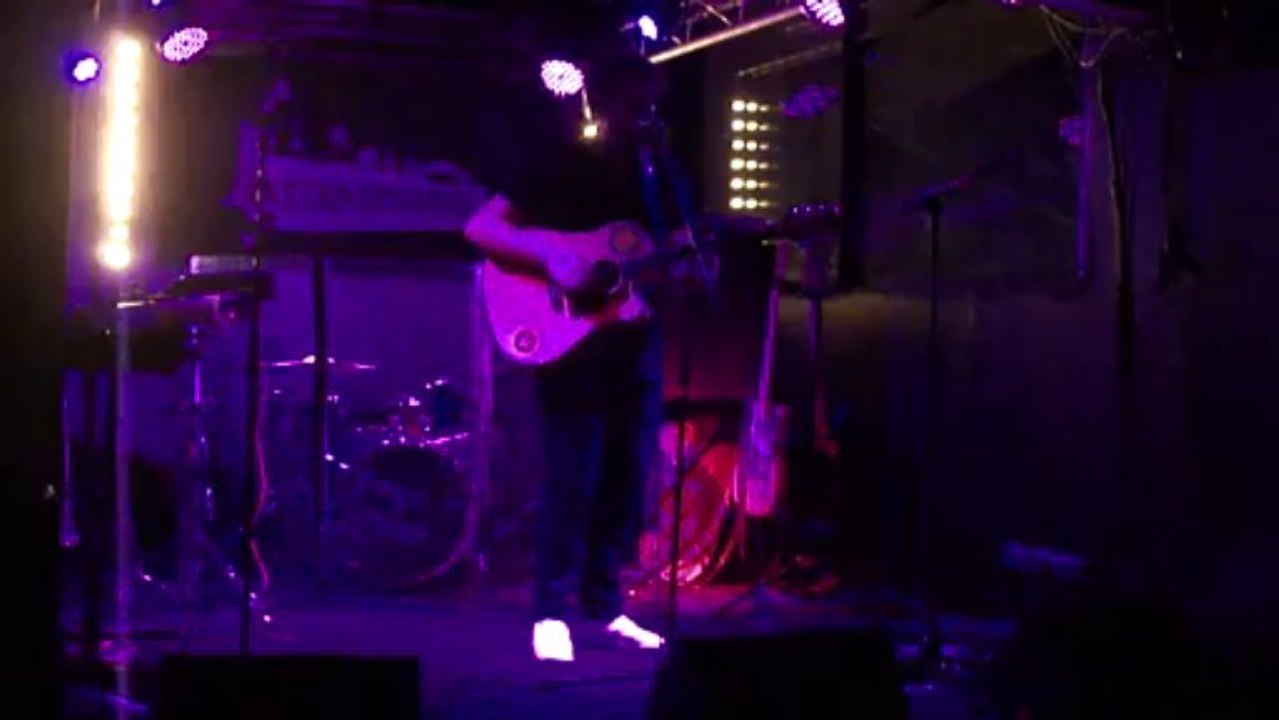 Why (Live @ L'International)