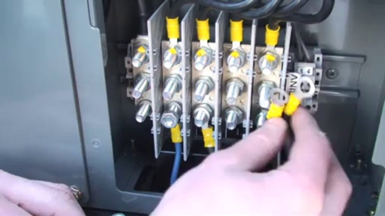 Comment installer un groupe électrogène R16CC ou R22C3 ?