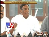 CM Kiran should resign if he stick to United Andhra - Gutta Sukhender Reddy