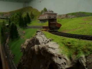 Crocodile de la BERNINA en HOm de BEMO sur réseau privé