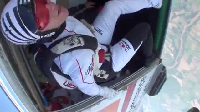 PARACHUTISME - CHAMPIONNATS DE FRANCE VICHY 2013 – Freestyle « Figure2Style Perros Vannes Saut2»- 9aout13