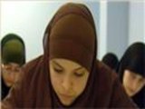 استطلاع رأي في فرنسا حول ارتداء الحجاب