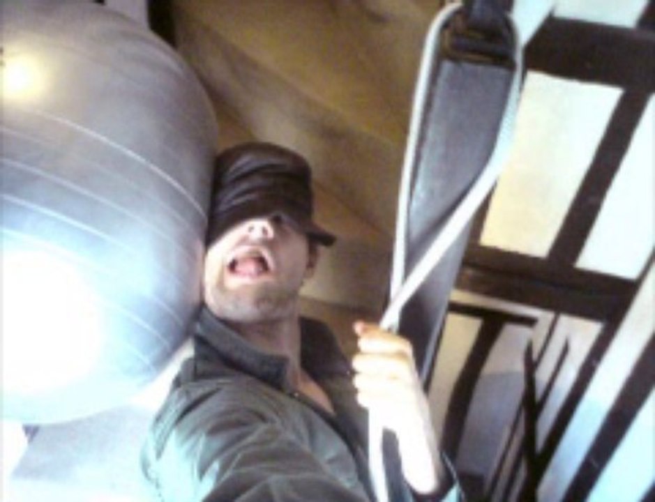 INDIANA JONES ET LE RETOUR DE LA BOULE MAUDITE (PARODIE)