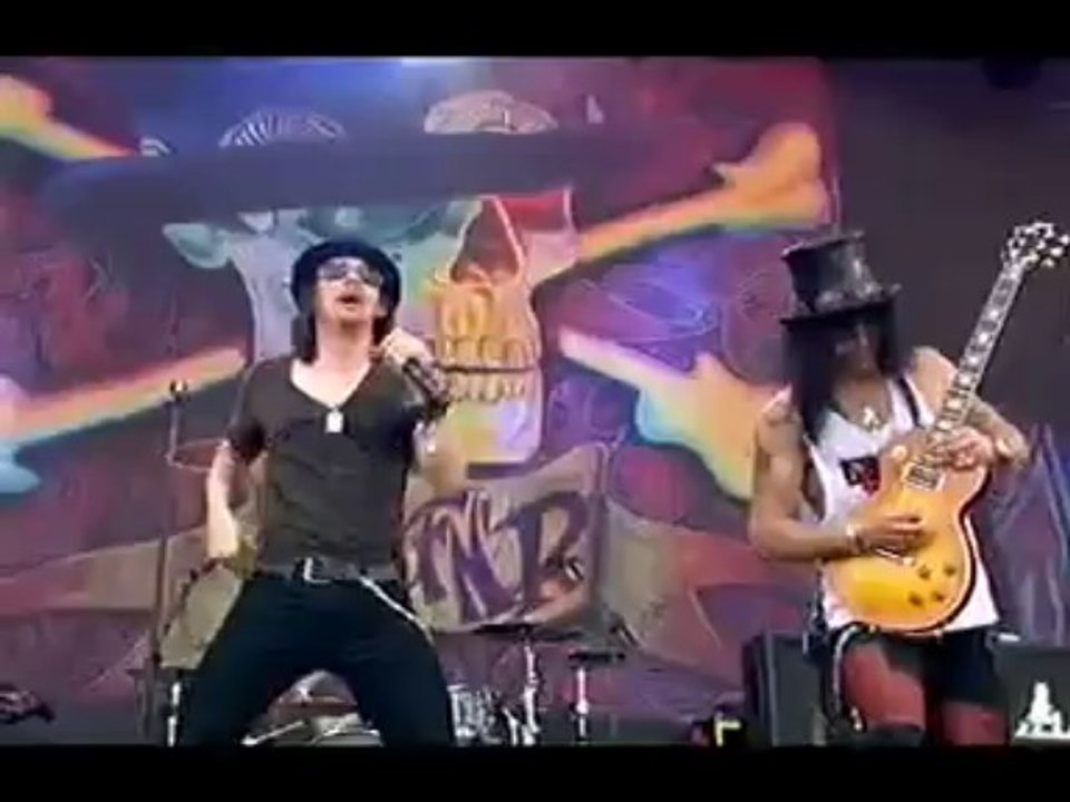 Slash Sweet Child O Mine Glastonbury 2010