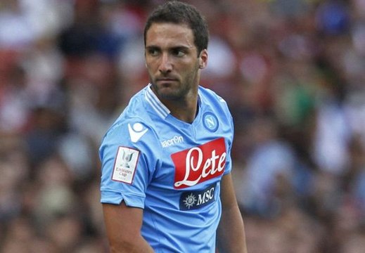 Le premier but de Gonzalo Higuain avec Naples !