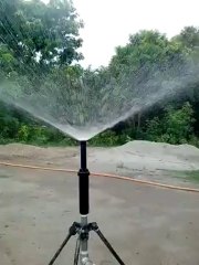 uni spray head with small tripod