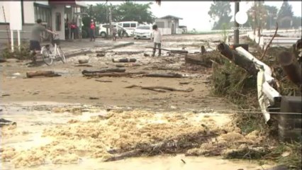 Las lluvias torrenciales dejan al menos dos muertos en...