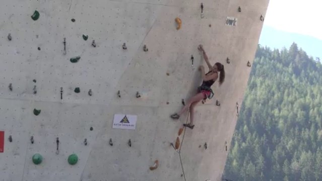 2013 - Margot Verhaeren - voie de qualification aux championnats d'Europe à Imst