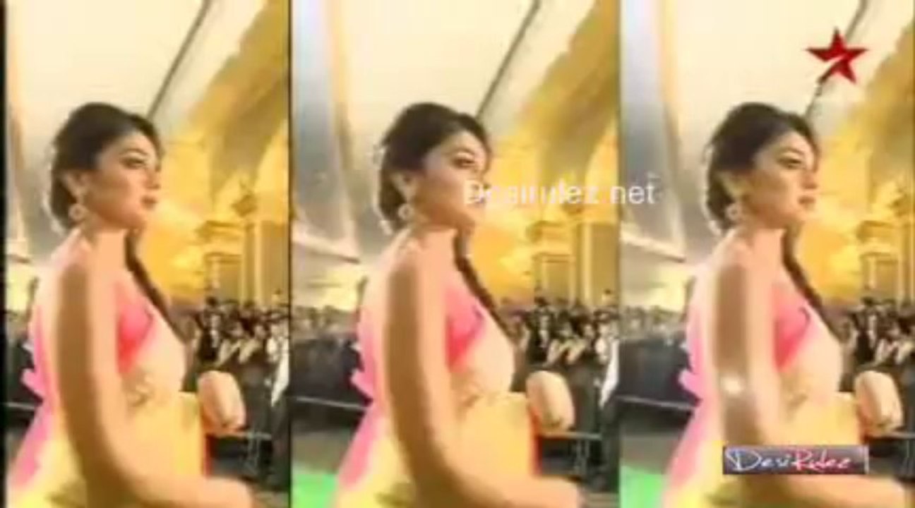 IIFA Awards 2013 [Green Carpet] 10th August 2013 pt5