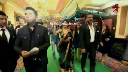 IIFA Awards 2013-Green Carpet-10 Aug 2013 pt4
