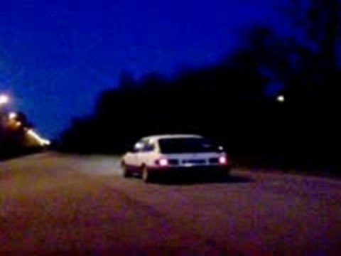 Ford Sierra 2.0 GT vs Ford Sierra 2.0 iS