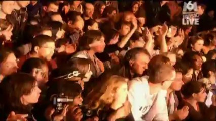 07.02.2009 - Butterfly - Ca mousse - Addiction (M6 live)