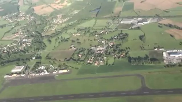 PARACHUTISME - CHAMPIONNATS DE FRANCE VICHY 2013 - VC2 «Anger Saumur Tours Pays de la Loire Saut 5» 10août2013