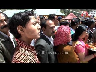 Devotees line up for Darshan in Gangotri temple