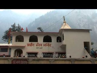 Climbing up to Bhairon Mandir: Autumn in Garhwal