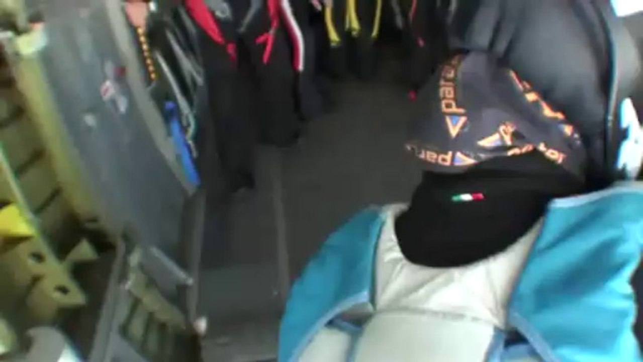 PARACHUTISME - CHAMPIONNATS DE FRANCE VICHY 2013 - VR4 « Nemesis Espoirs Saumur Saut3»- 9aout13