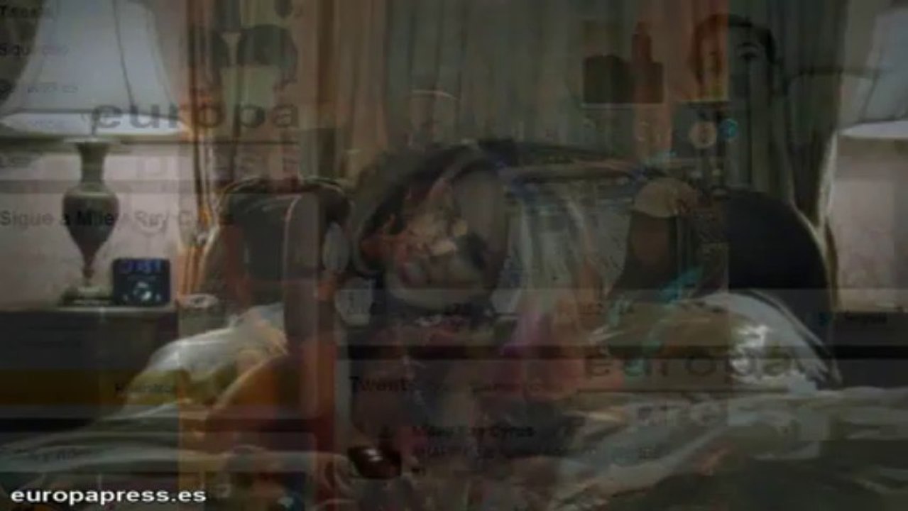 Miley Cyrus podría estar preparando un dúo con Nicki Minaj