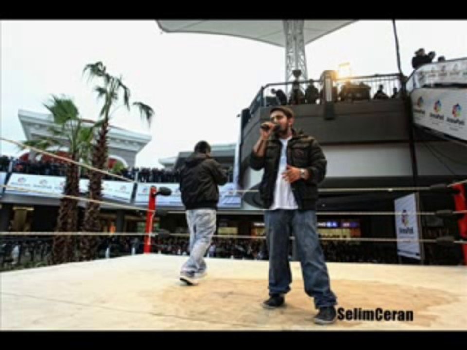 Seslihadi.com Adımız Alayına gideriz ............