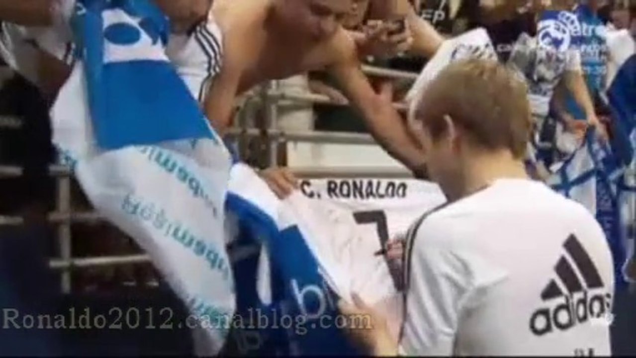 Real Madrid Madridistas Cristiano Ronaldo Mesut Ozil Xabi Ramos kaka San Luis EE.UU