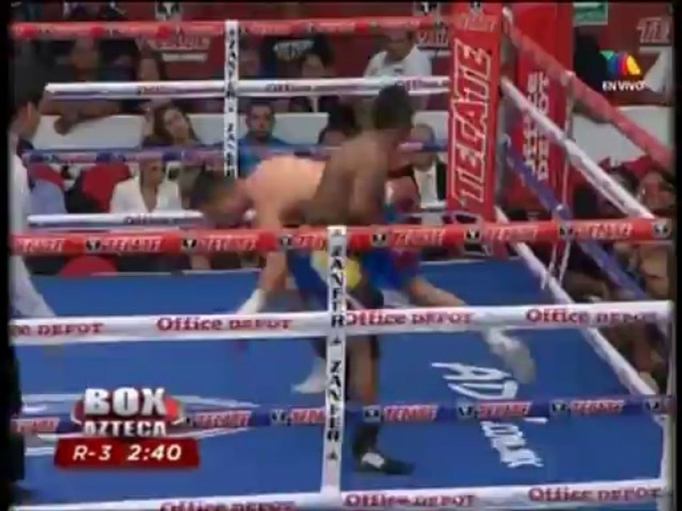 Oscar Negrete vs Jesus Domenech 2013-08-10