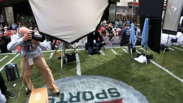 CGR Trailers - MADDEN NFL 12 Peyton Hillis Cover Shoot Video