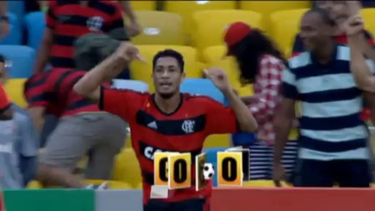 Brasileiro: Hernanes Hackentor im Rio-Derby