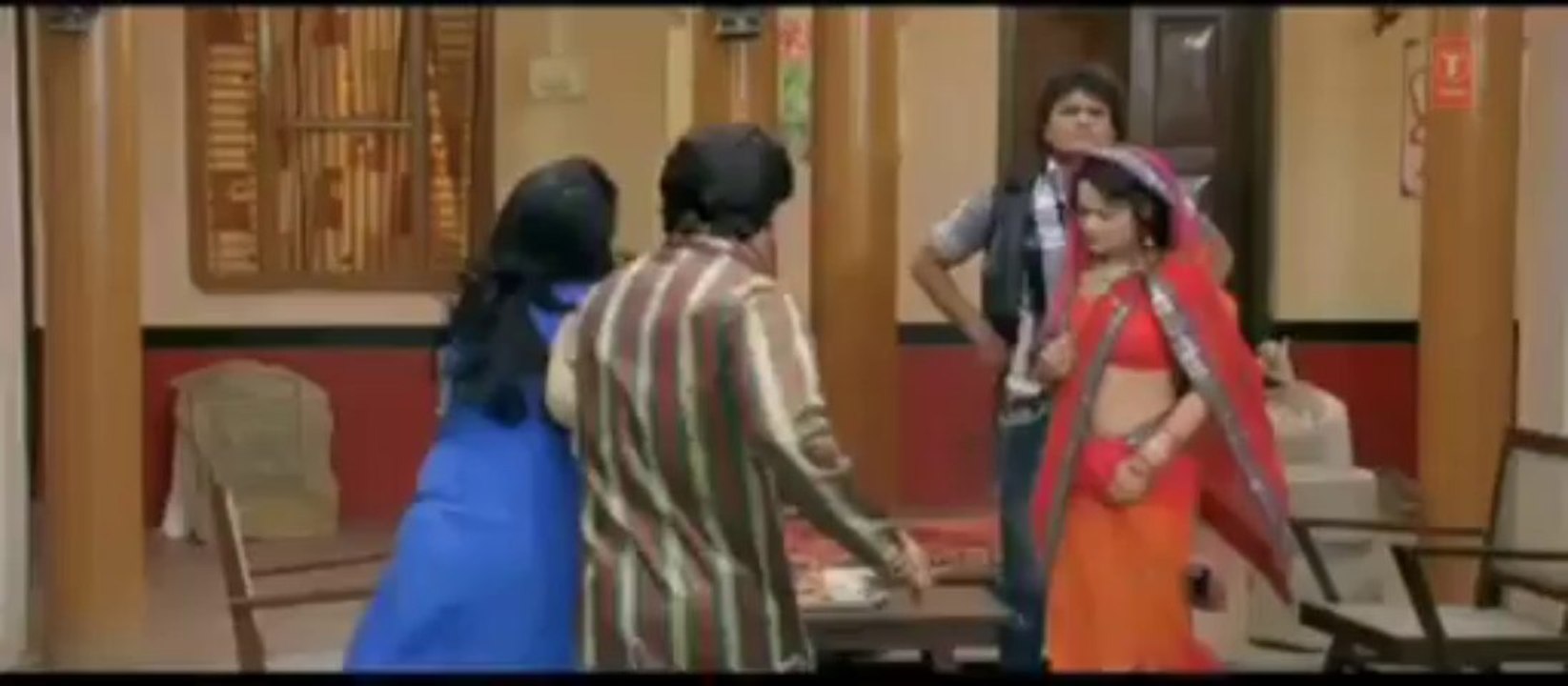 Bataava Hamaar Bhauji (Bhojpuri Full Video) Devra Pe Manwa Dole