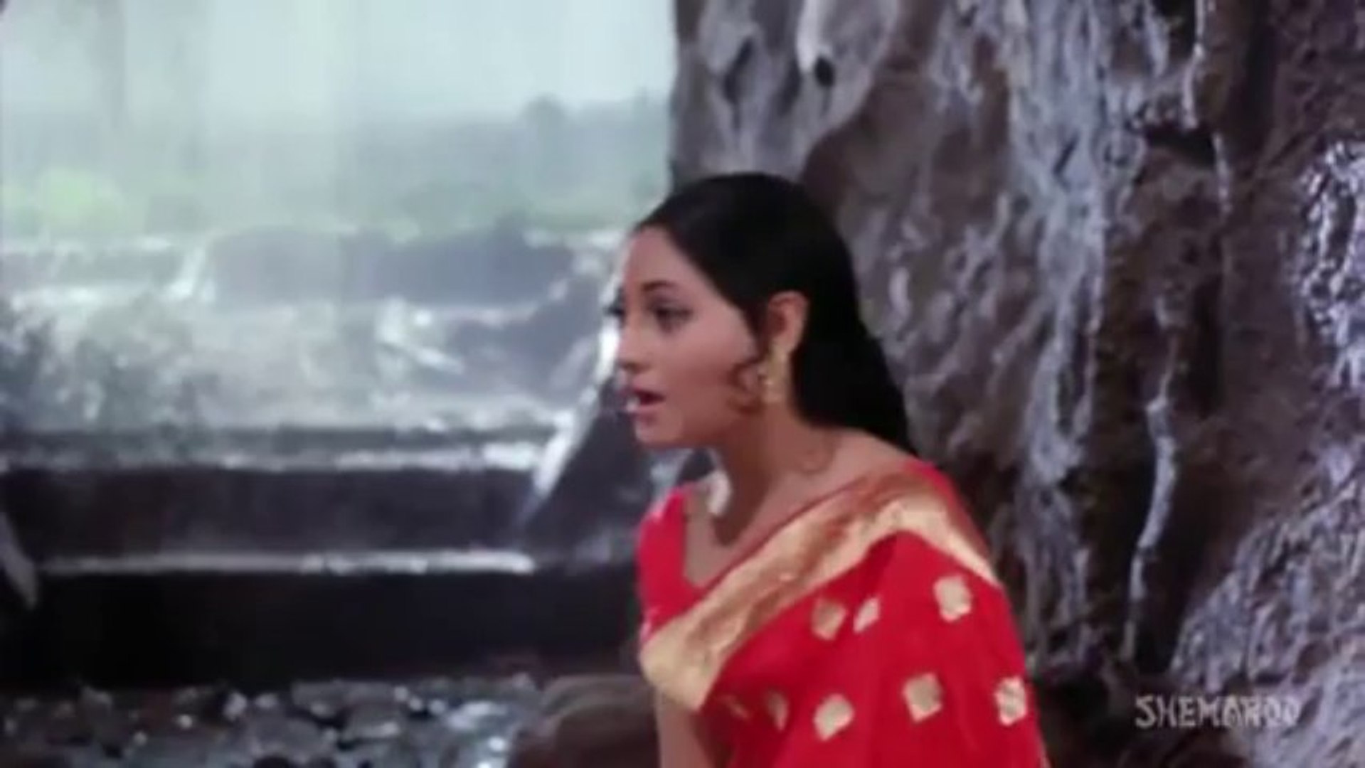 Bole Re Papihara - Guddi - Jaya Bhaduri - Samit - Bollywood Superhit Old  Songs - Vasant Desai - video Dailymotion