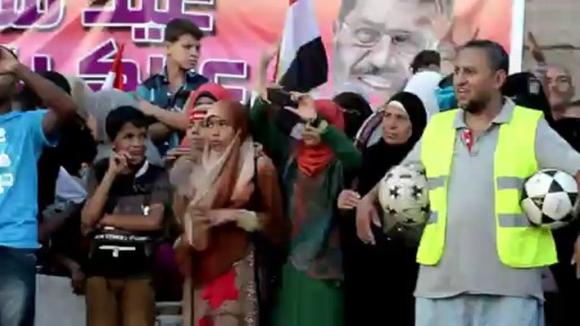 Egypte: les pro-Morsi organisent un match de foot au Caire